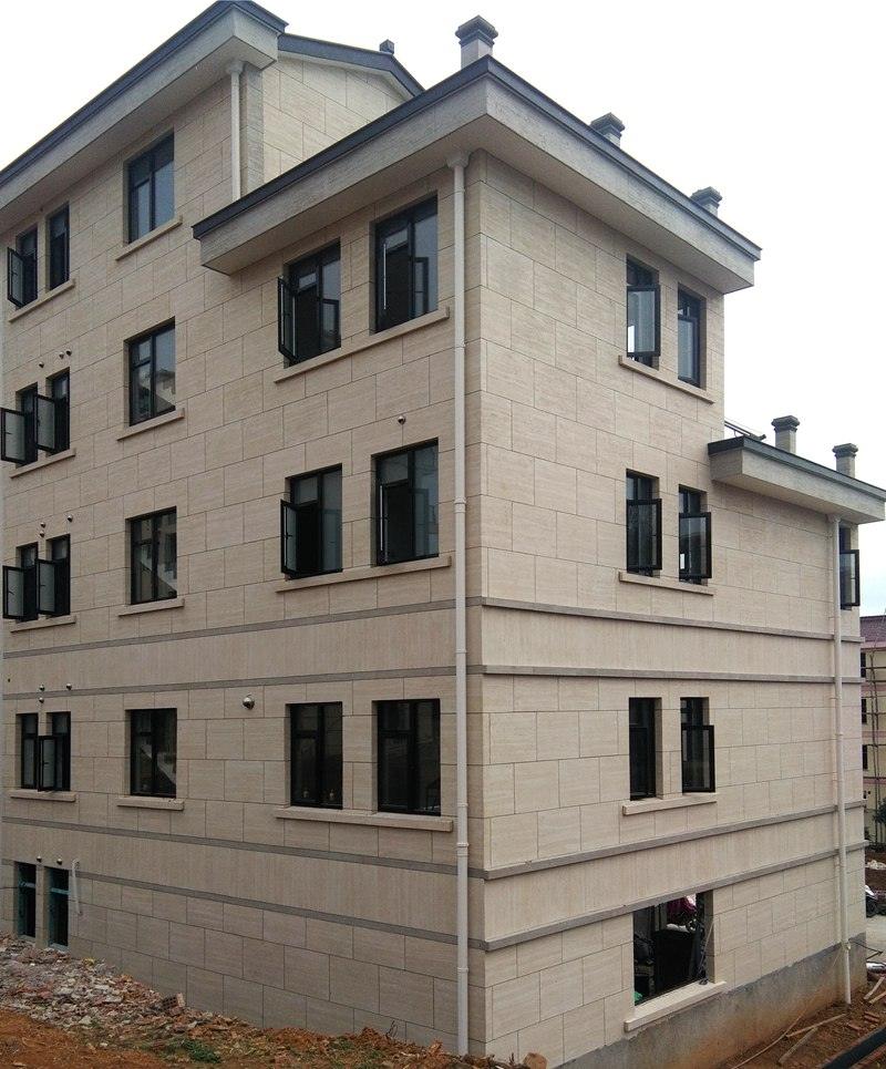 Home interior with travertine effect wall tiles